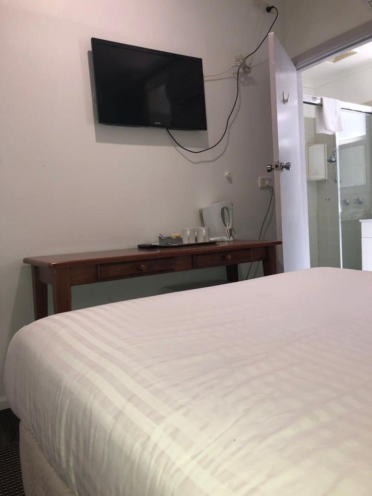 Evancourt Motel Malvern East Екстер'єр фото