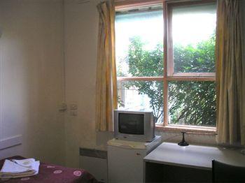 Evancourt Motel Malvern East Екстер'єр фото