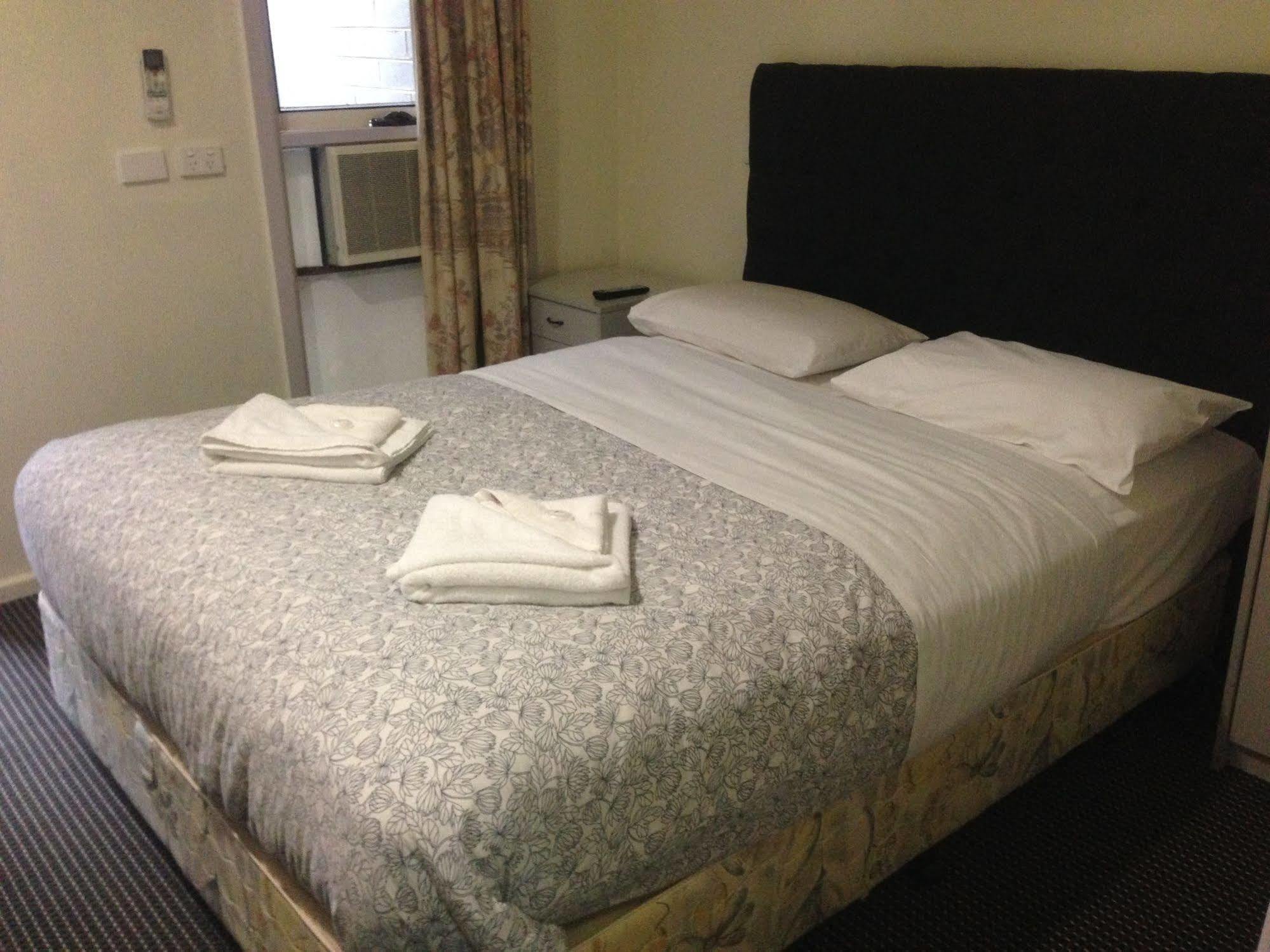Evancourt Motel Malvern East Екстер'єр фото